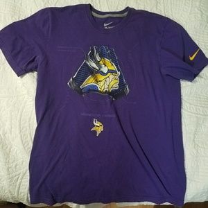 Nike Minnesota Vikings shirt